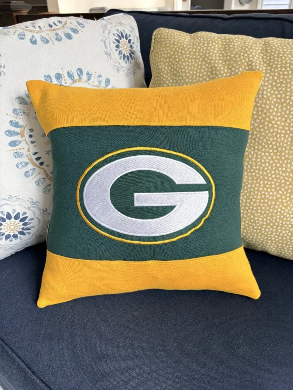 Atlanta Falcons NFL Football handmade upcycled T-shirt 16x16 throw pillow cover